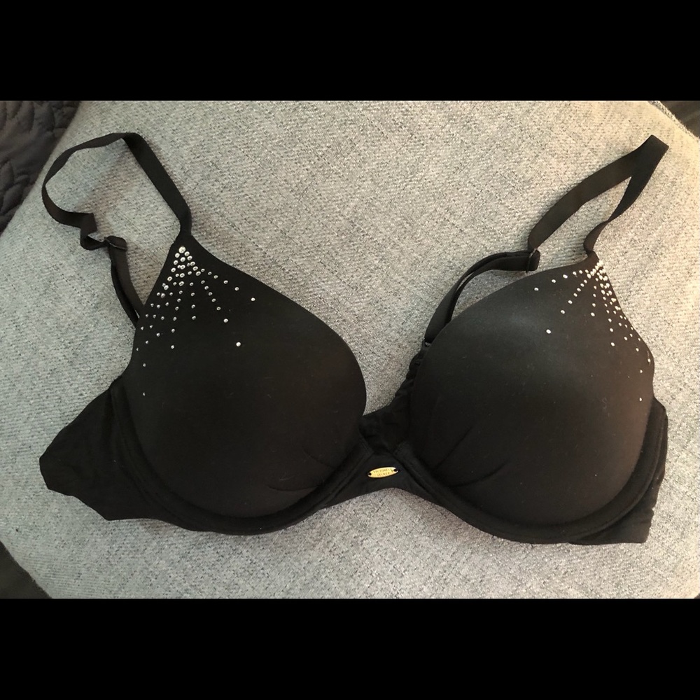 Victoria Secret Plunge Studded Bra 36B